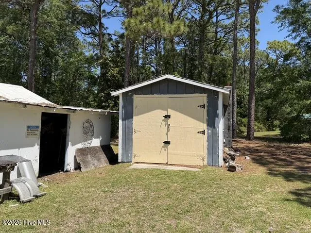 189 Seashore Drive Atlantic, NC 28511