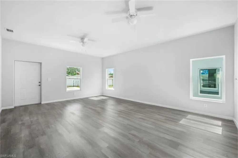 1483 1483 Las Villas Blvd S Sebring, FL 33870