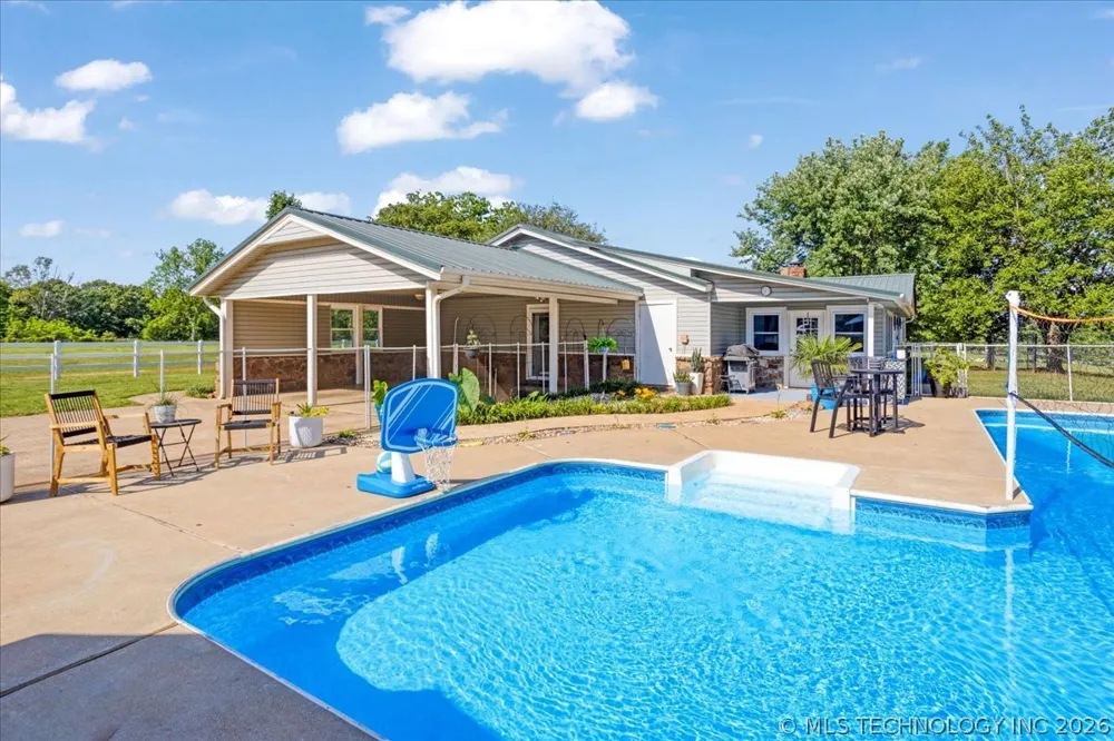 563 Black Tern Lane Idabel, OK 74745