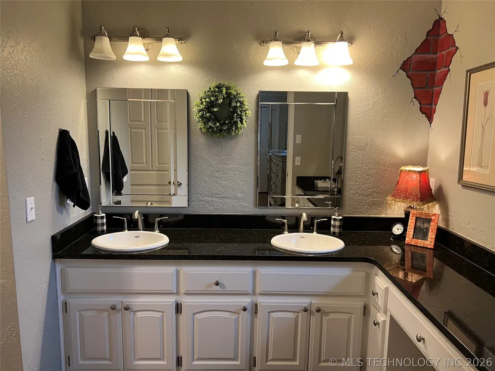 20288 E Highway 9 Stigler, OK 74462