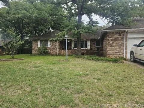 1232 S Rockford Road