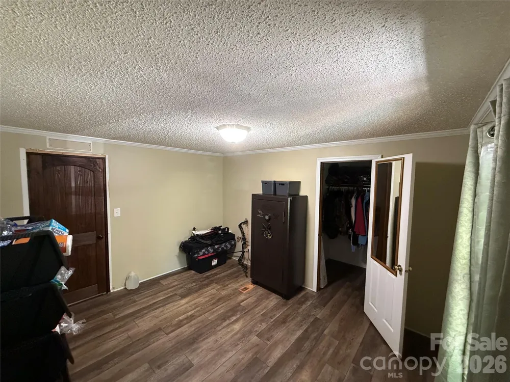 71 Ledford Ridge Lane Bakersville, NC 28705