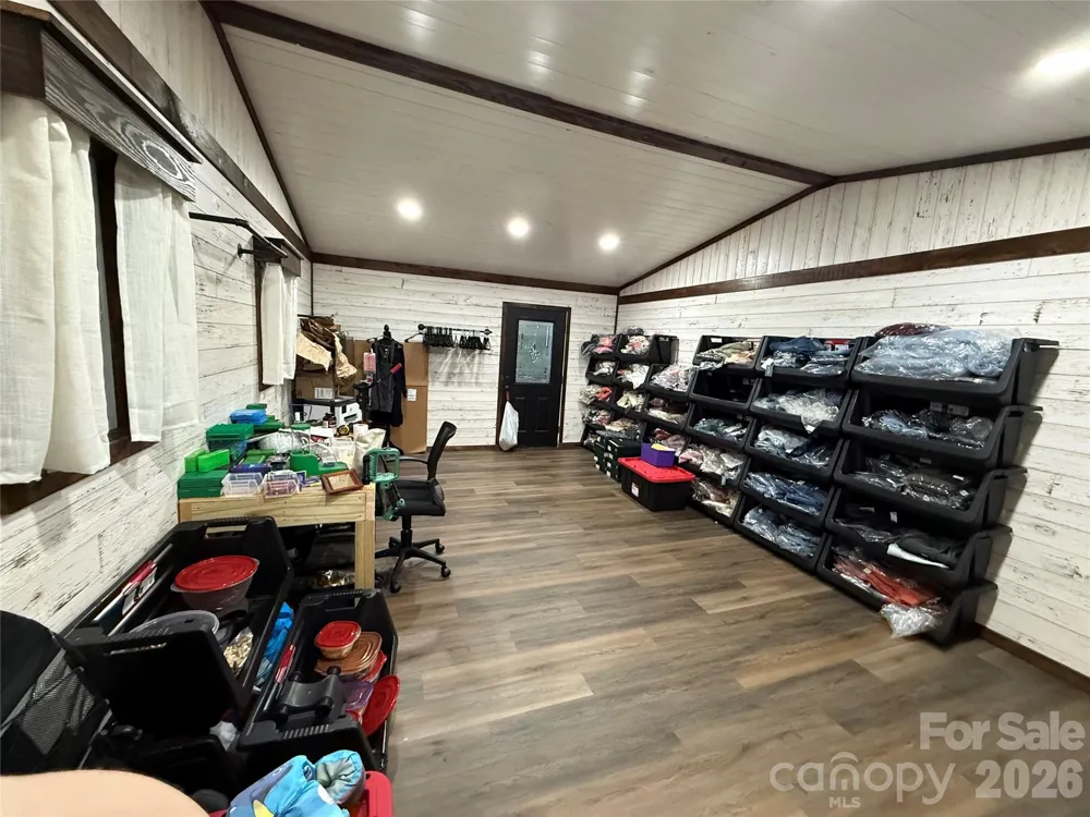 71 Ledford Ridge Lane Bakersville, NC 28705
