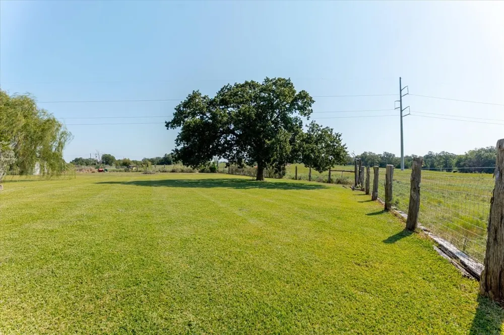 6721 FM 1810 Chico, TX 76431