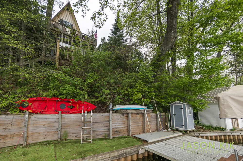 679 W Lincoln Avenue White Cloud, MI 49349