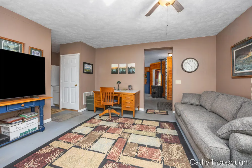 6521 Clinton Trail Campbell Township, MI 48815
