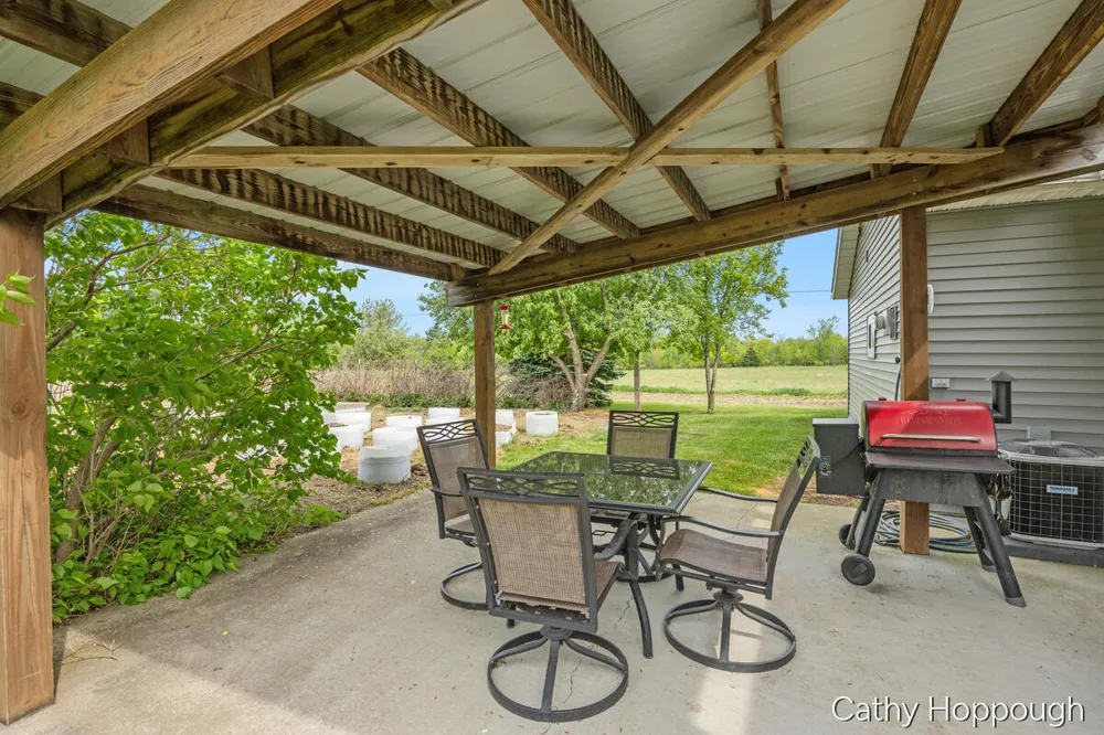6521 Clinton Trail Campbell Township, MI 48815
