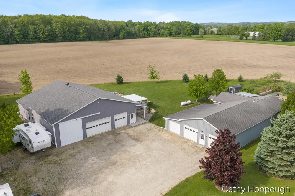 6521 Clinton Trail Campbell Township, MI 48815