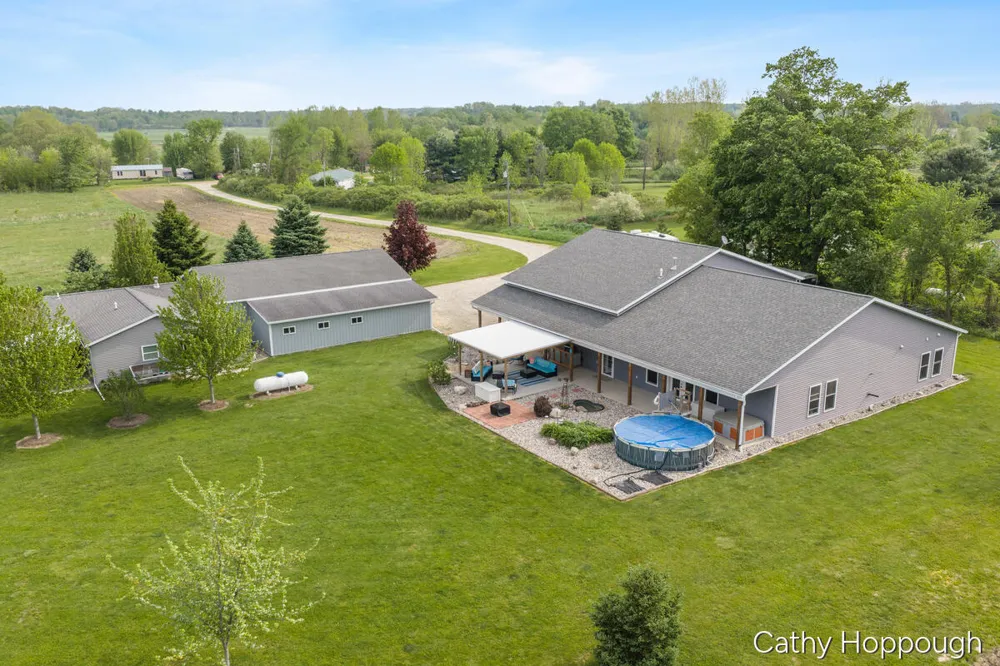 6521 Clinton Trail Campbell Township, MI 48815