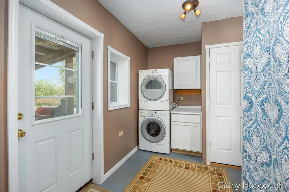 6521 Clinton Trail Campbell Township, MI 48815