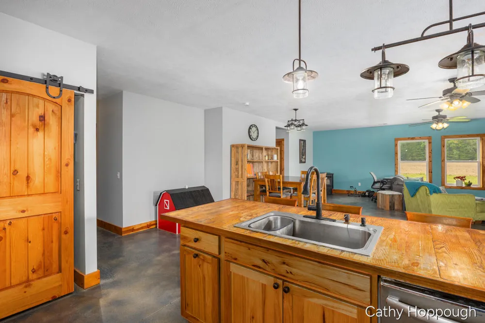 6521 Clinton Trail Campbell Township, MI 48815