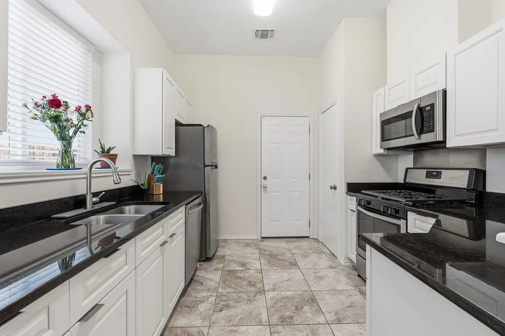 14818 Yellowleaf Trail Austin, TX 78728