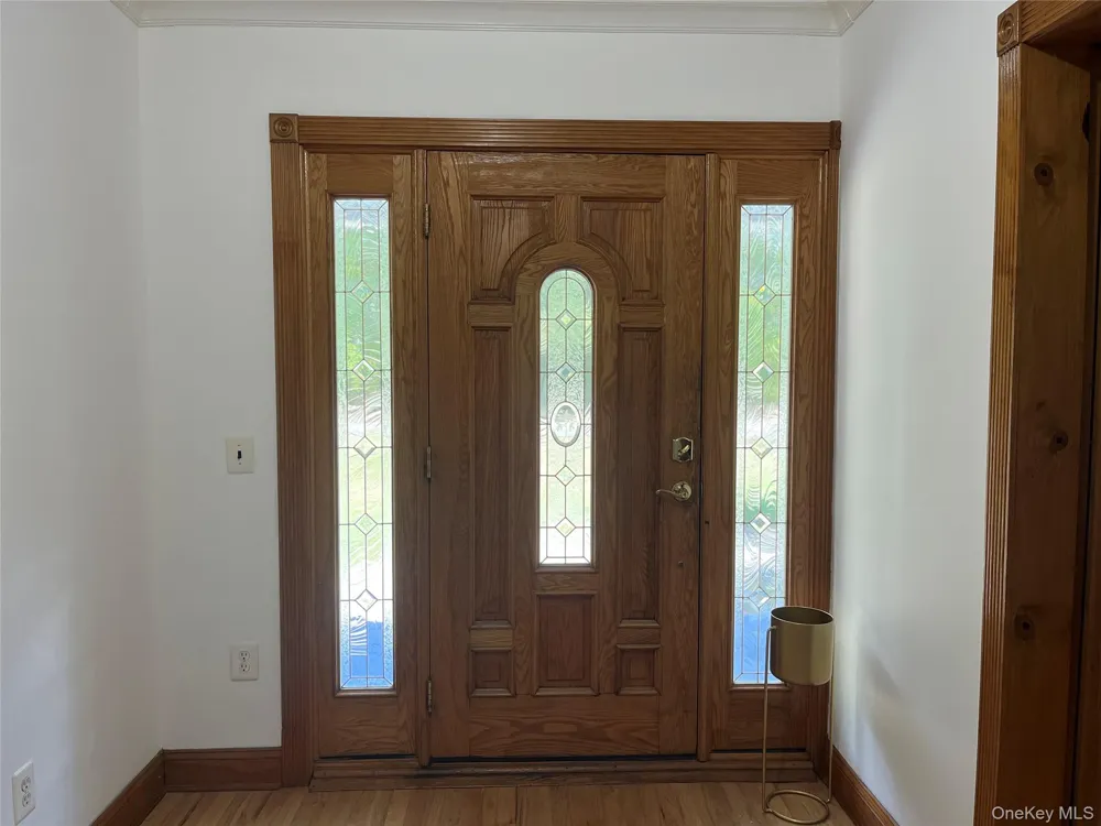 1799 Wading River Manor Road Wading River, NY 11792