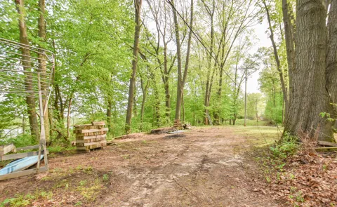 2480 Bluff Drive