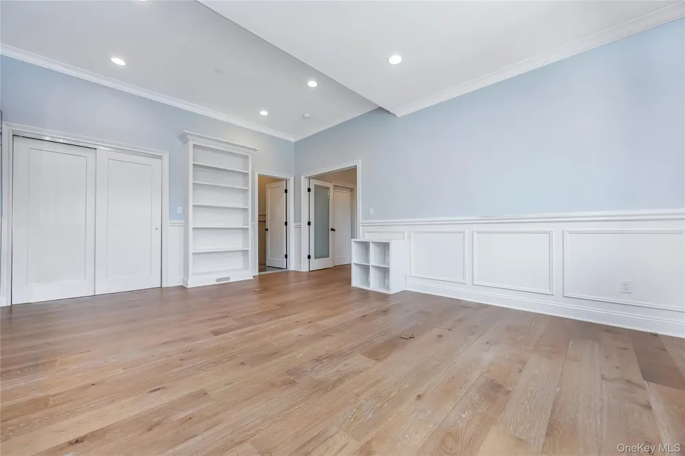 29 Bath Street Lido Beach, NY 11561