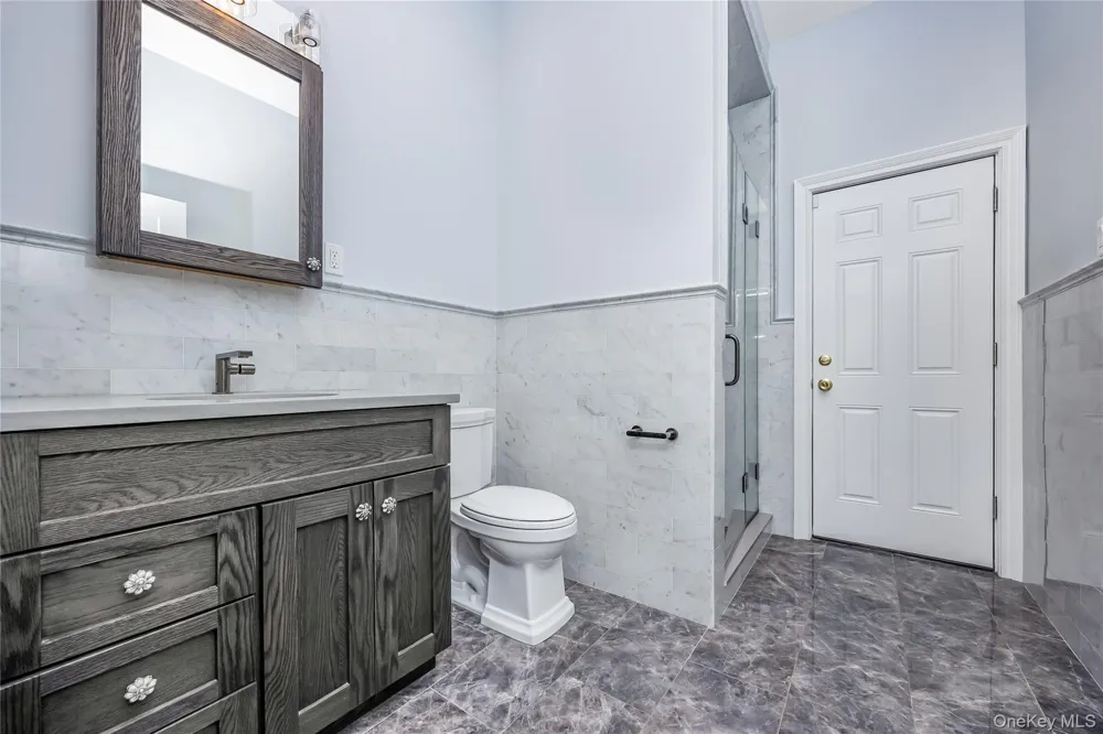 29 Bath Street Lido Beach, NY 11561
