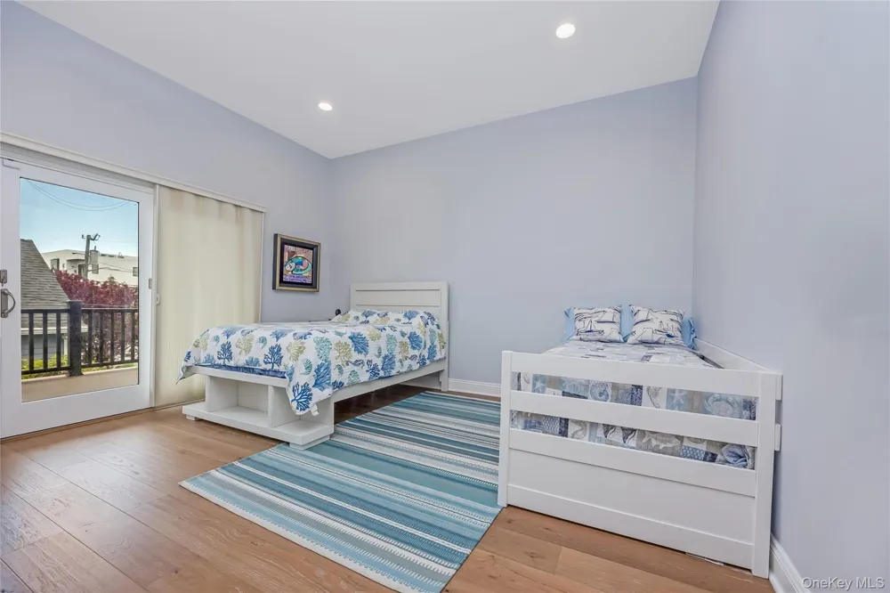 29 Bath Street Lido Beach, NY 11561