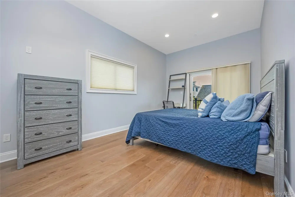 29 Bath Street Lido Beach, NY 11561