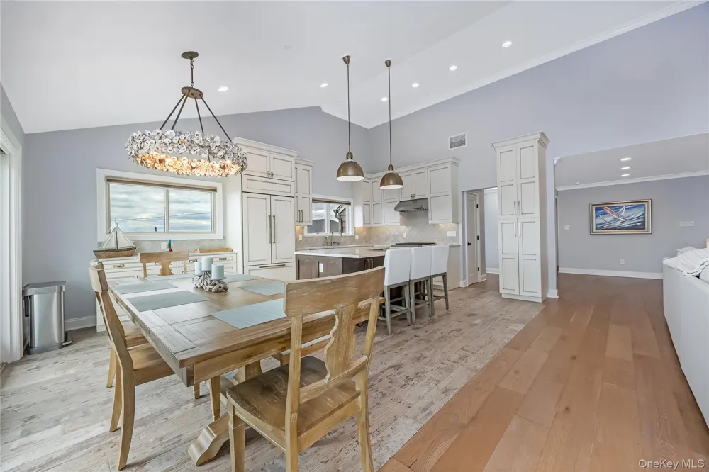 29 Bath Street Lido Beach, NY 11561