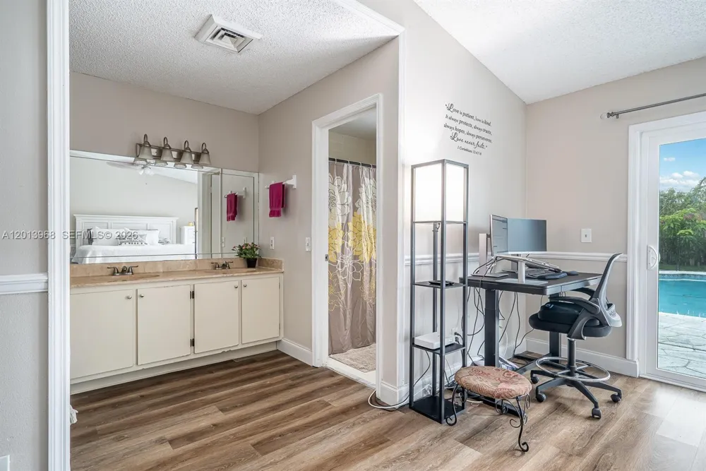 4125 NW 96th Ter #4125 Sunrise, FL 33351