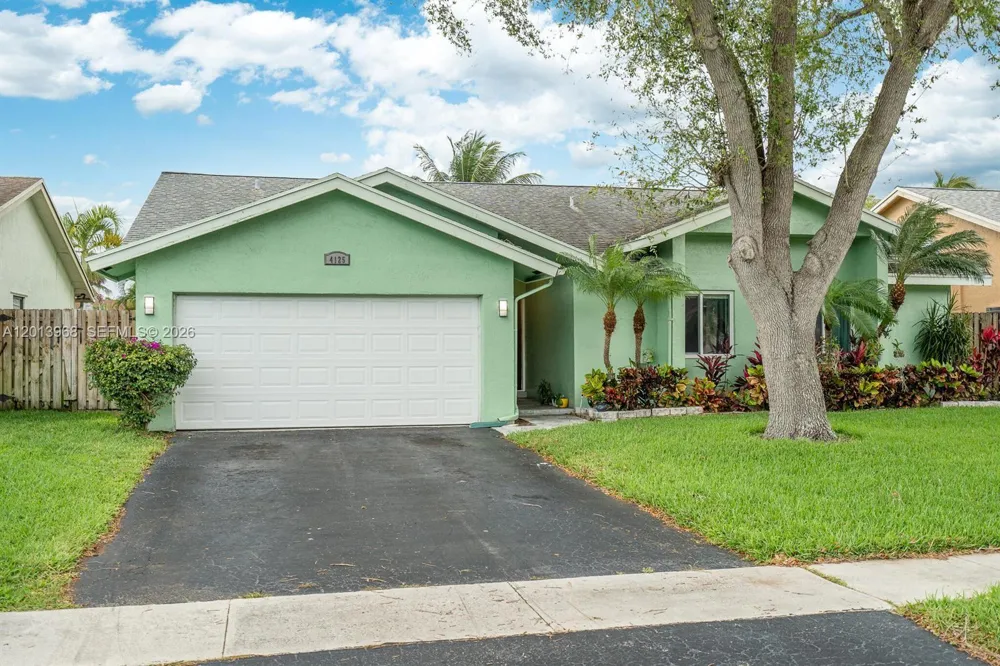 4125 NW 96th Ter #4125 Sunrise, FL 33351
