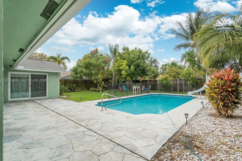 4125 NW 96th Ter #4125 Sunrise, FL 33351