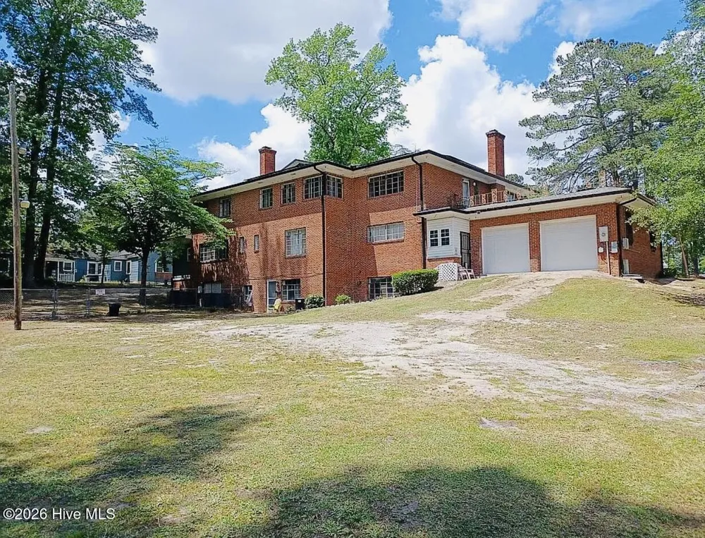 1001 W Main Street Williamston, NC 27892