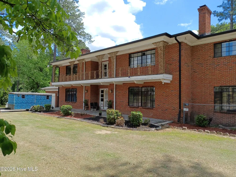 1001 W Main Street Williamston, NC 27892