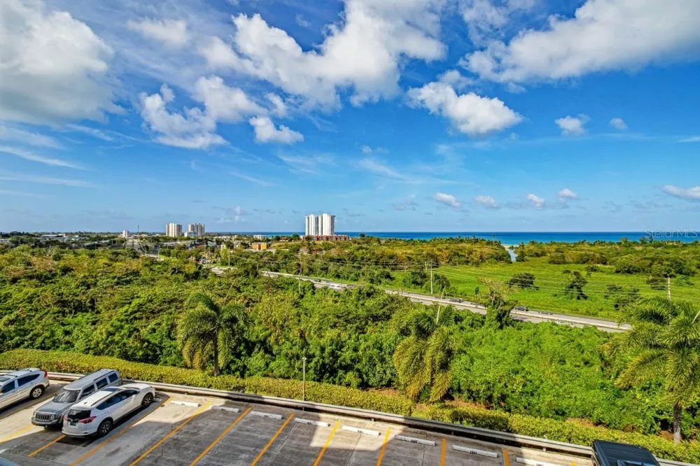 100 OCEAN PLAZA DRIVE #15 Luquillo, PR 00773