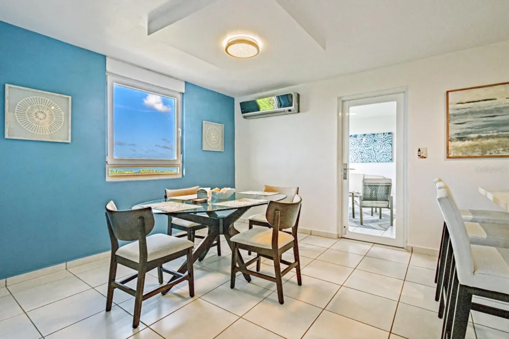 100 OCEAN PLAZA DRIVE #15 Luquillo, PR 00773