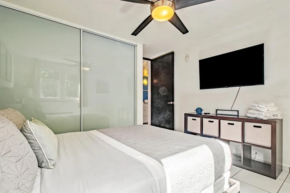 100 OCEAN PLAZA DRIVE #15 Luquillo, PR 00773