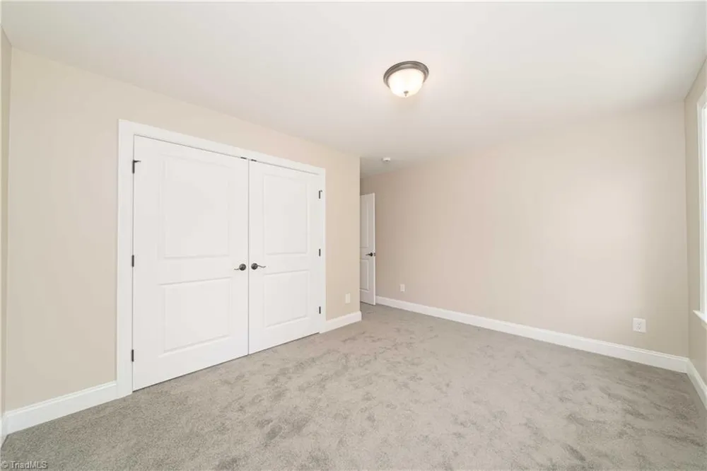 10265 NC Highway 150 Clemmons, NC 27012