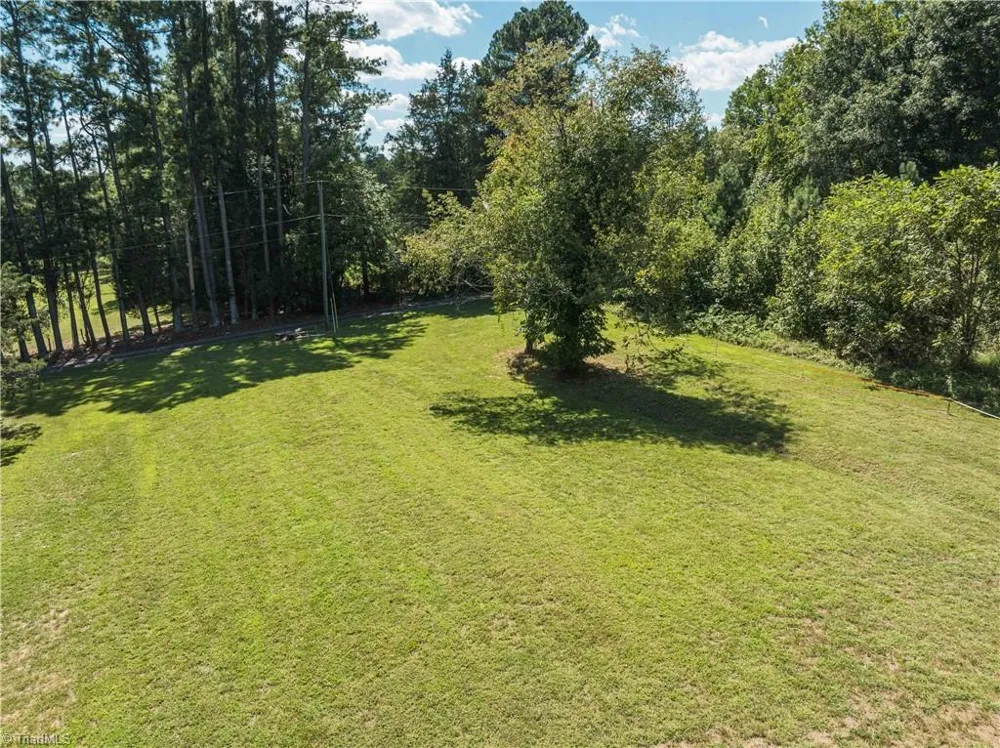 10265 NC Highway 150 Clemmons, NC 27012