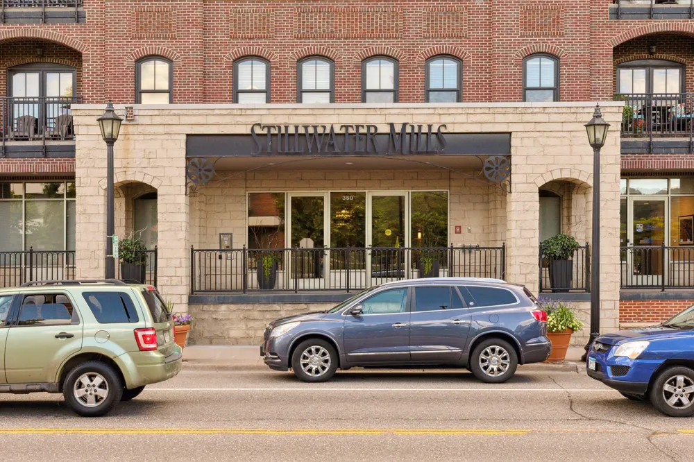 350 Main Street #252 Stillwater, MN 55082