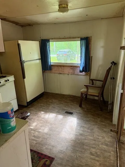 3430 S Chestnut Avenue Big Prairie Township, MI 49337
