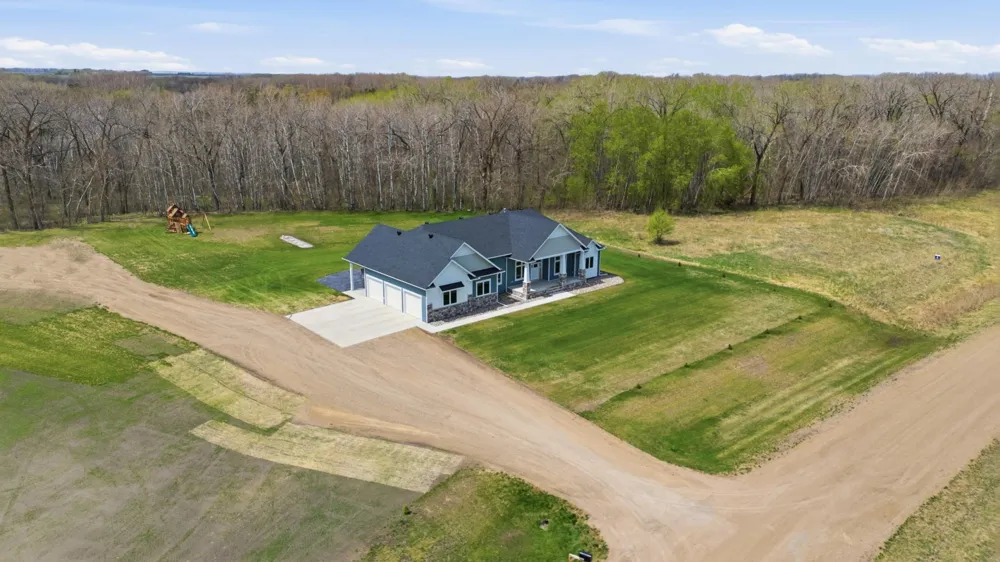 19561 11th Avenue S Hawley, MN 56549