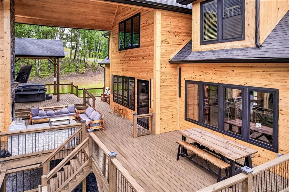 281 High Summit Drive Talking Rock, GA 30175