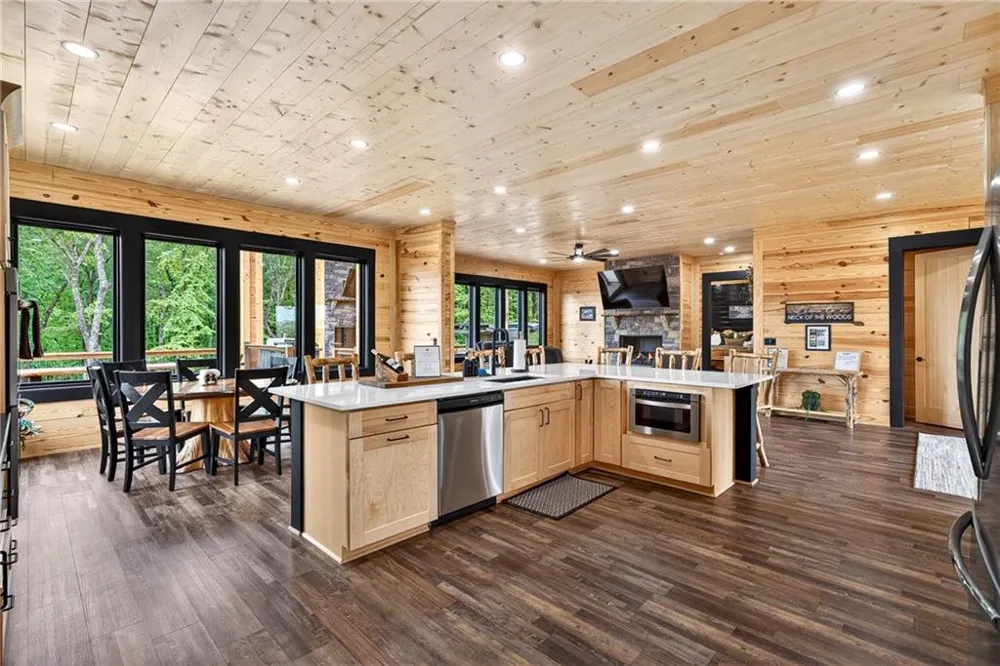 281 High Summit Drive Talking Rock, GA 30175