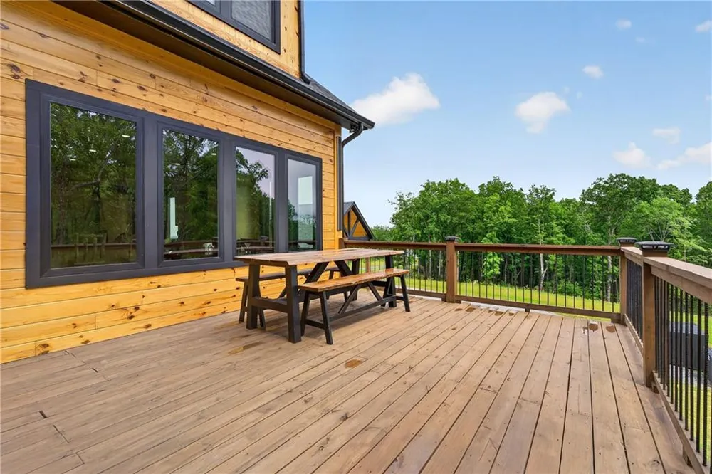 281 High Summit Drive Talking Rock, GA 30175