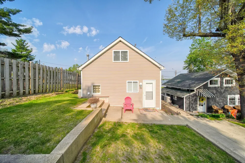 2948 Russell Court Columbia Township, MI 49234