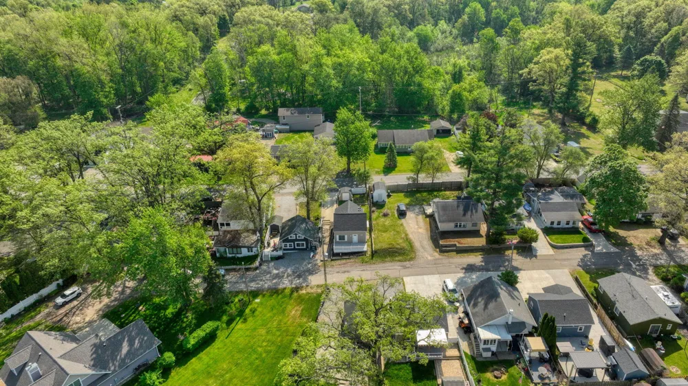 2948 Russell Court Columbia Township, MI 49234
