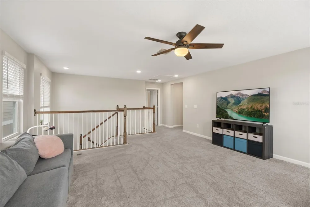 1542 SUGARBELLE CIRCLE Mascotte, FL 34753