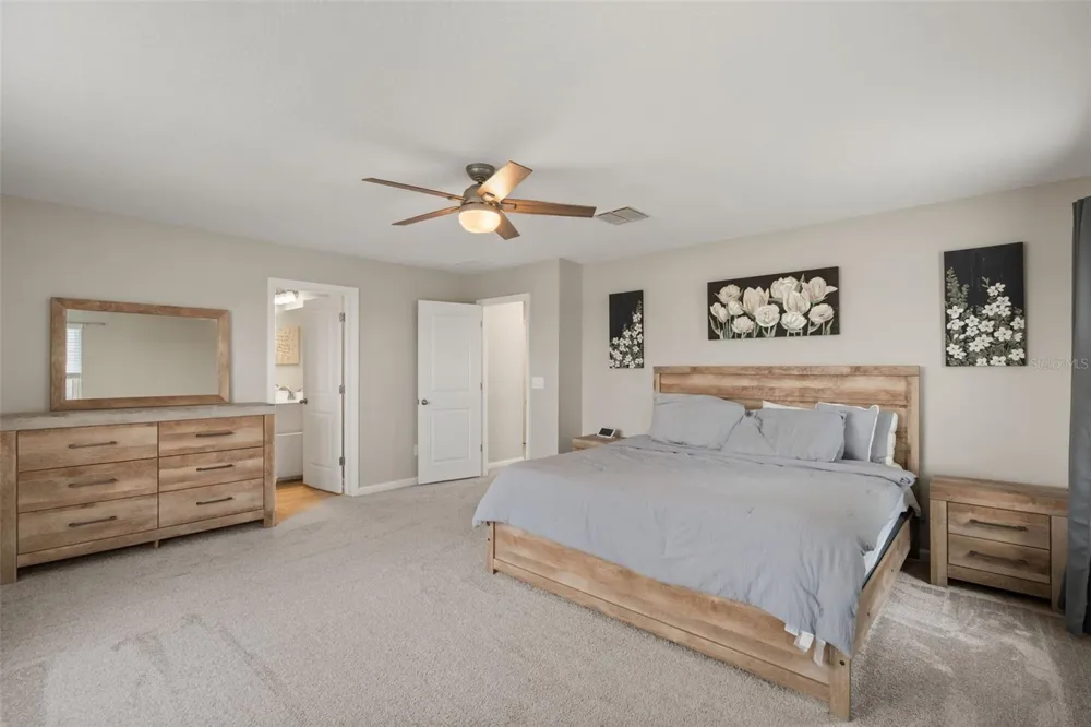 1542 SUGARBELLE CIRCLE Mascotte, FL 34753