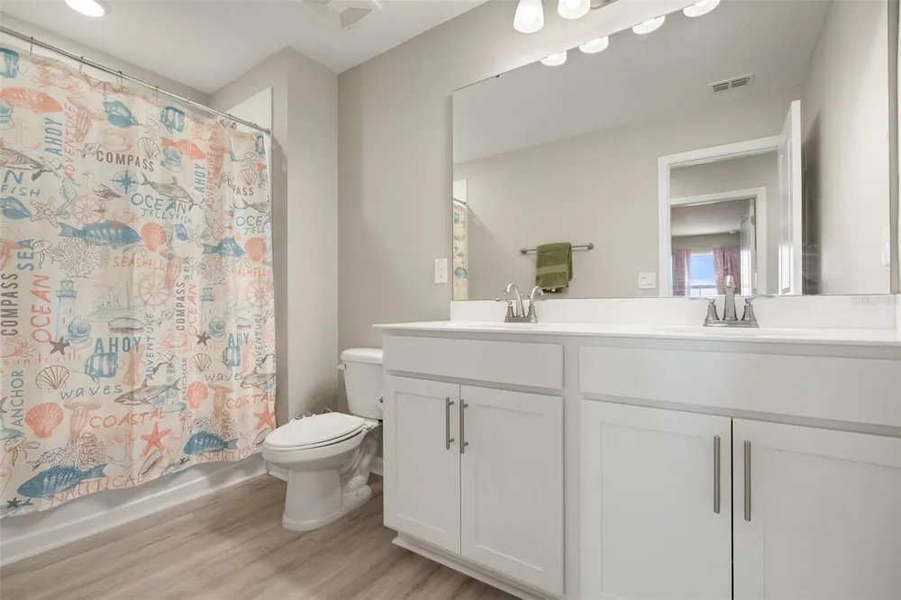 1542 SUGARBELLE CIRCLE Mascotte, FL 34753