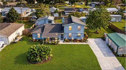 2519 FERN PALM DRIVE
