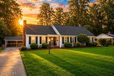 1322 Carolina Drive