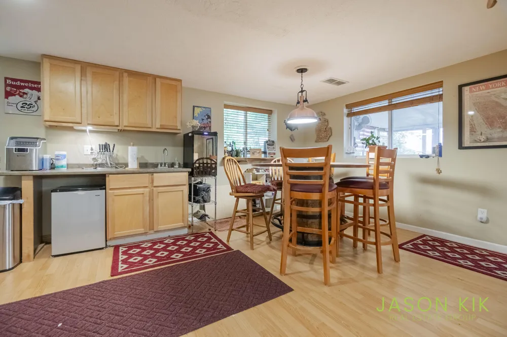 679 W Lincoln Avenue Unknown, MI 49349