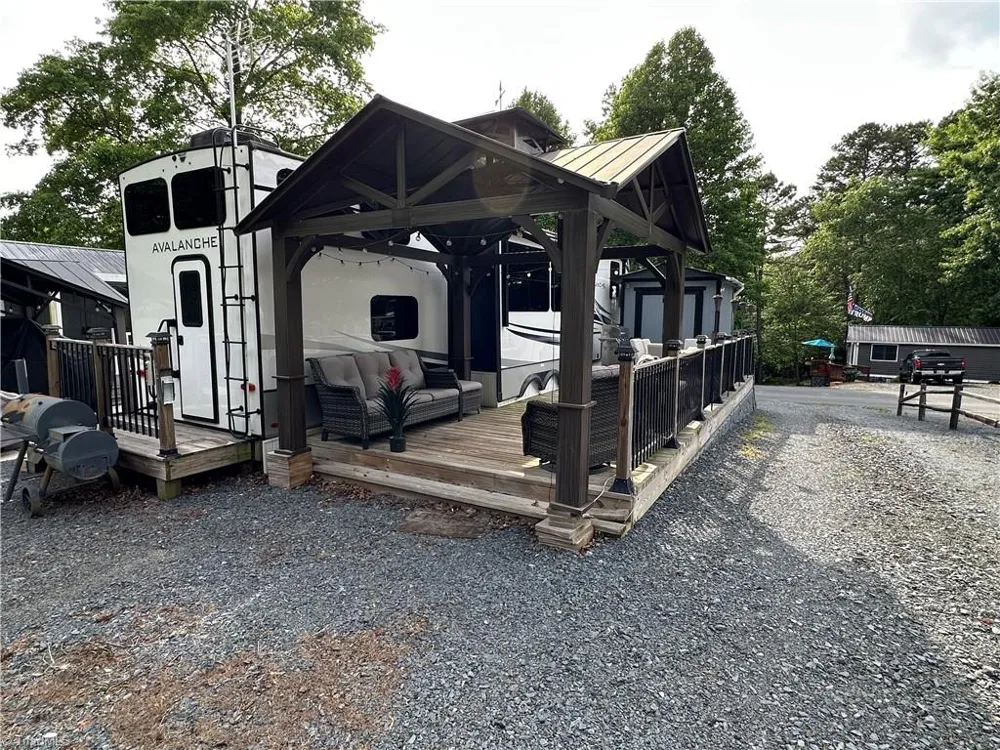 133 Marina Drive New London, NC 28127