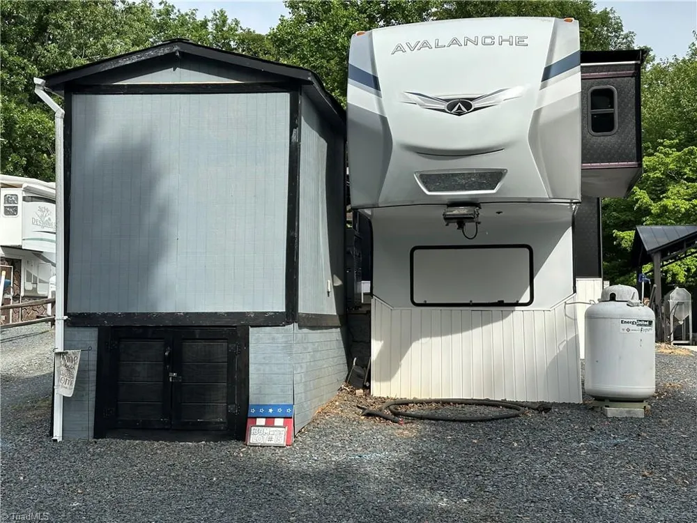 133 Marina Drive New London, NC 28127