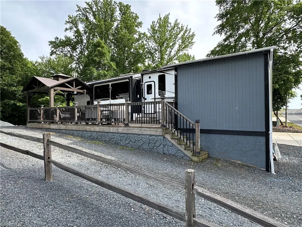 133 Marina Drive New London, NC 28127